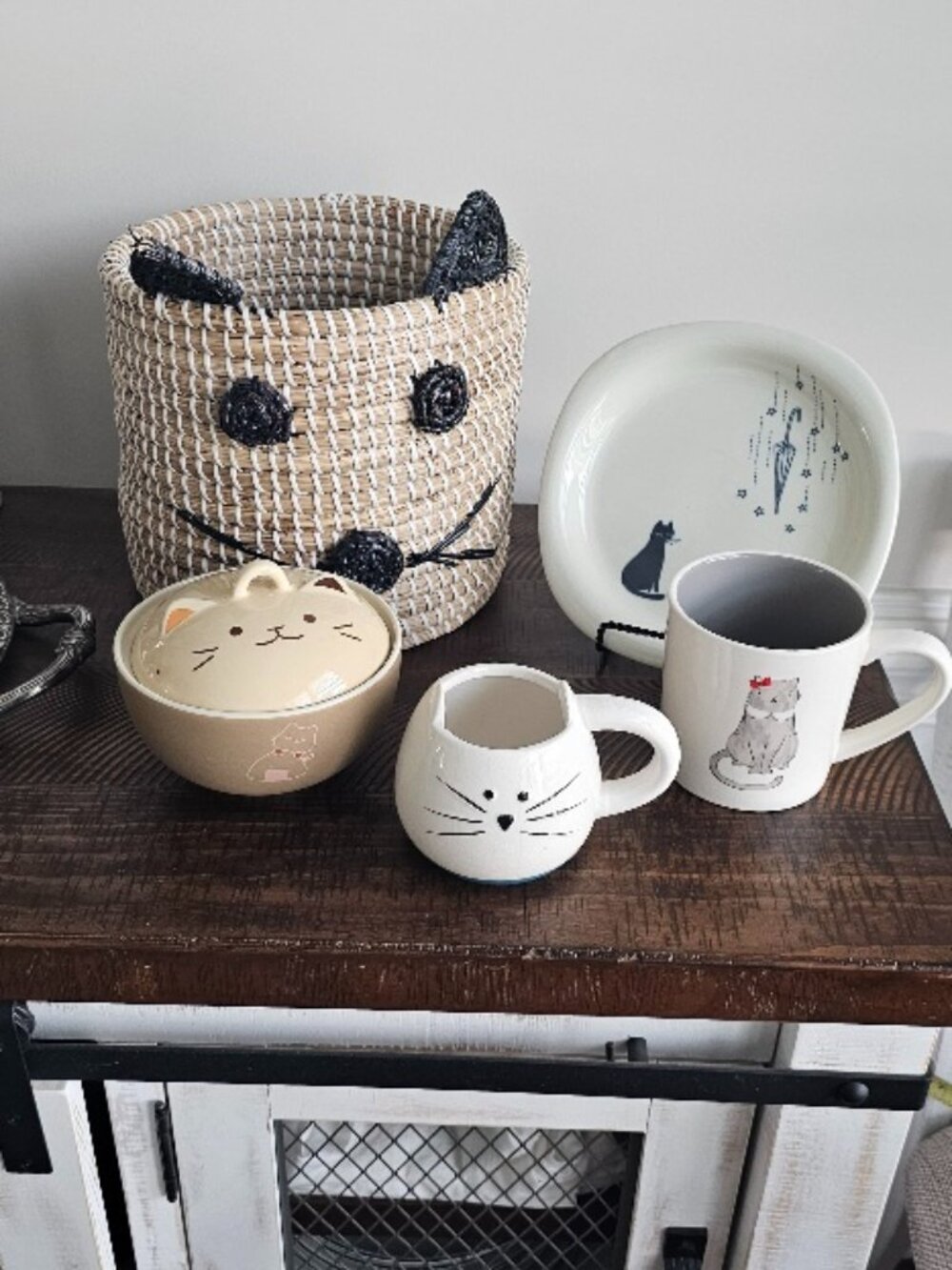 Cat Kitty Kitties Bundle Basket Futada Plate Cup Cups Mug Mugs Lidded Bowl EUC